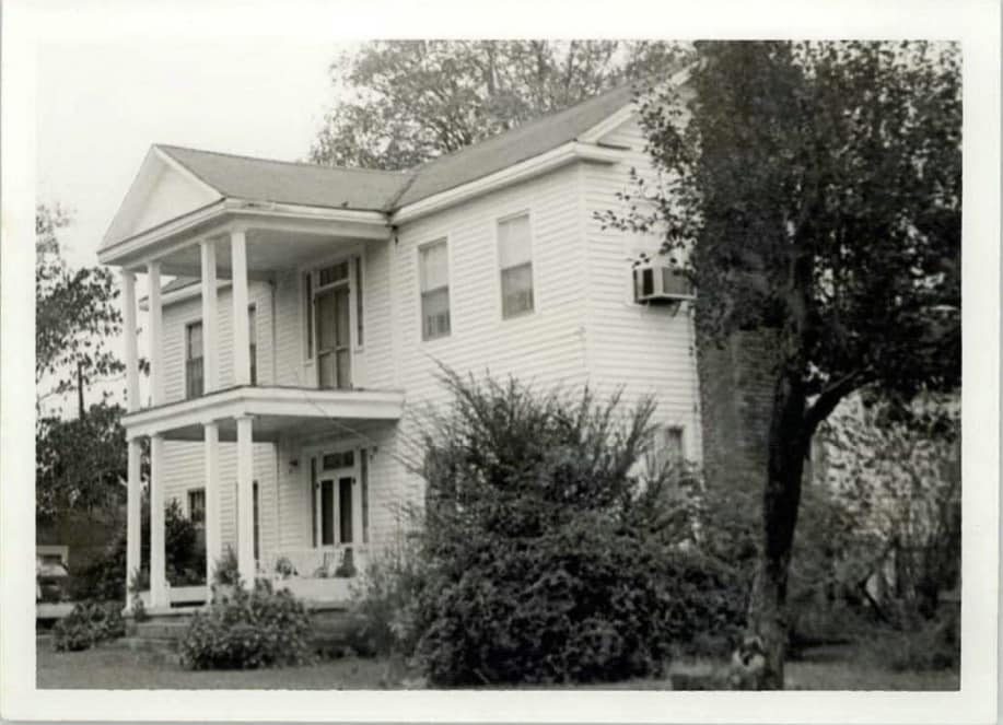 Historic Sullins House in Hamilton